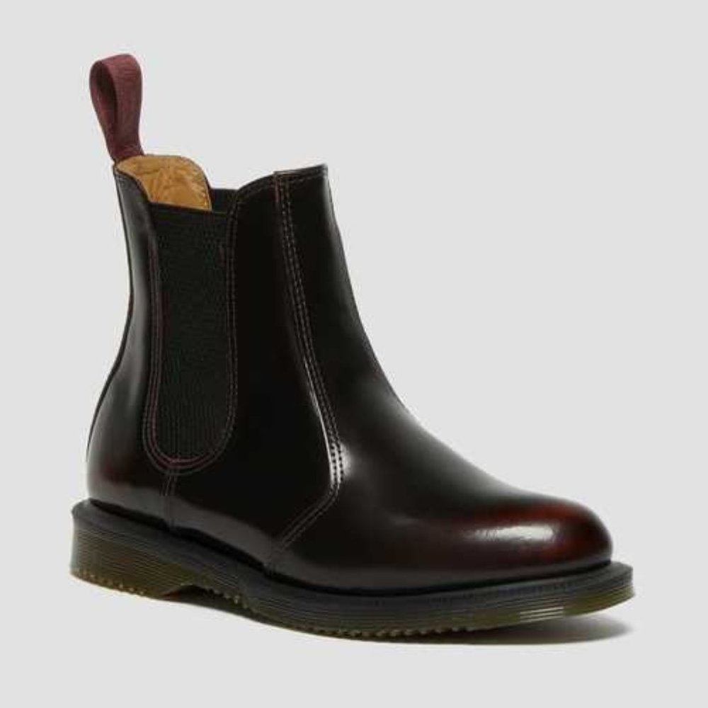FLORA WOMEN'S ARCADIA LEATHER CHELSEA BOOTS